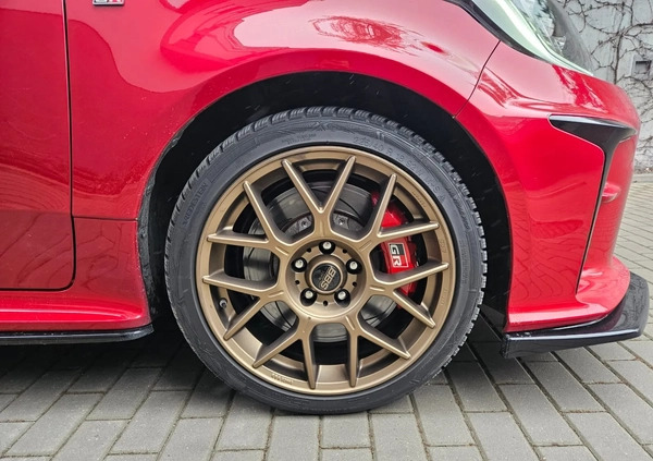 Toyota Yaris cena 165000 przebieg: 30000, rok produkcji 2021 z Kraków małe 137